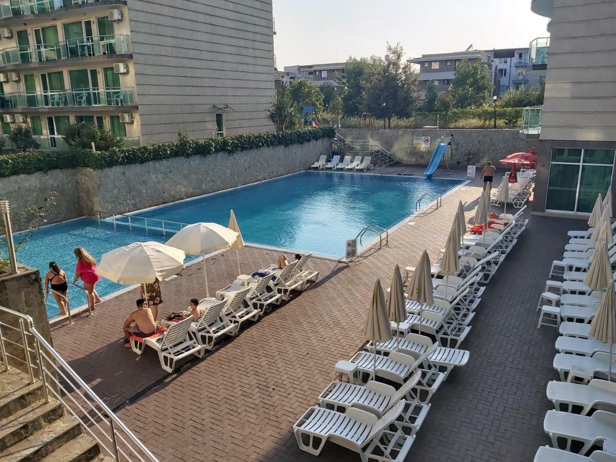 Апартаменты Clara Sea View Бургас Экстерьер фото